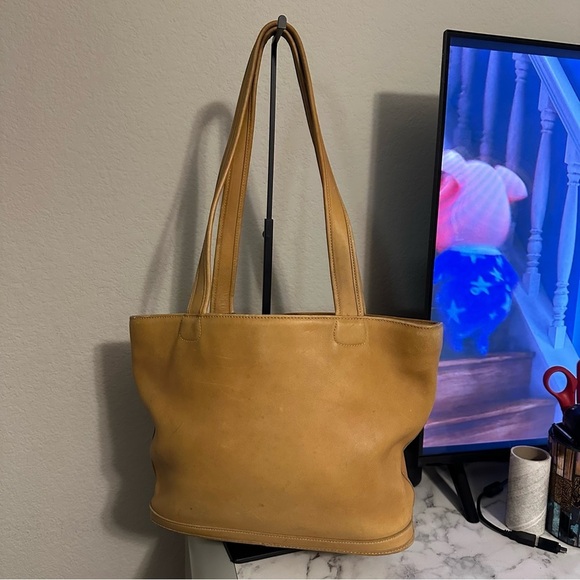 Vintage Coach Bleecker basket Camel leather tote 9302 - Picture 4 of 14